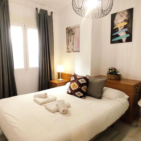 Apartamento San Luis. Plaza De Parking Gratis!!! Sevilla Exteriér fotografie