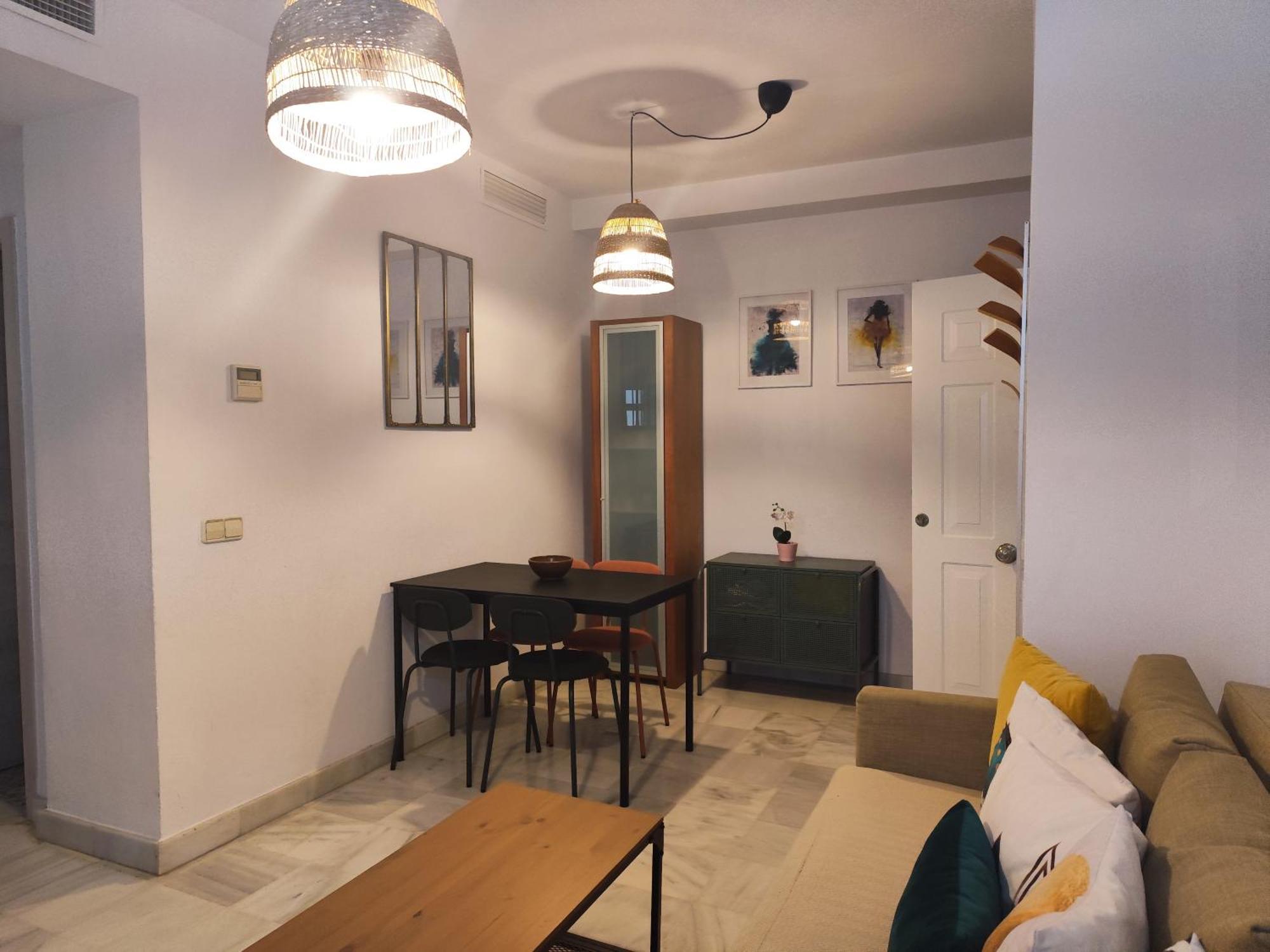 Apartamento San Luis. Plaza De Parking Gratis!!! Sevilla Exteriér fotografie