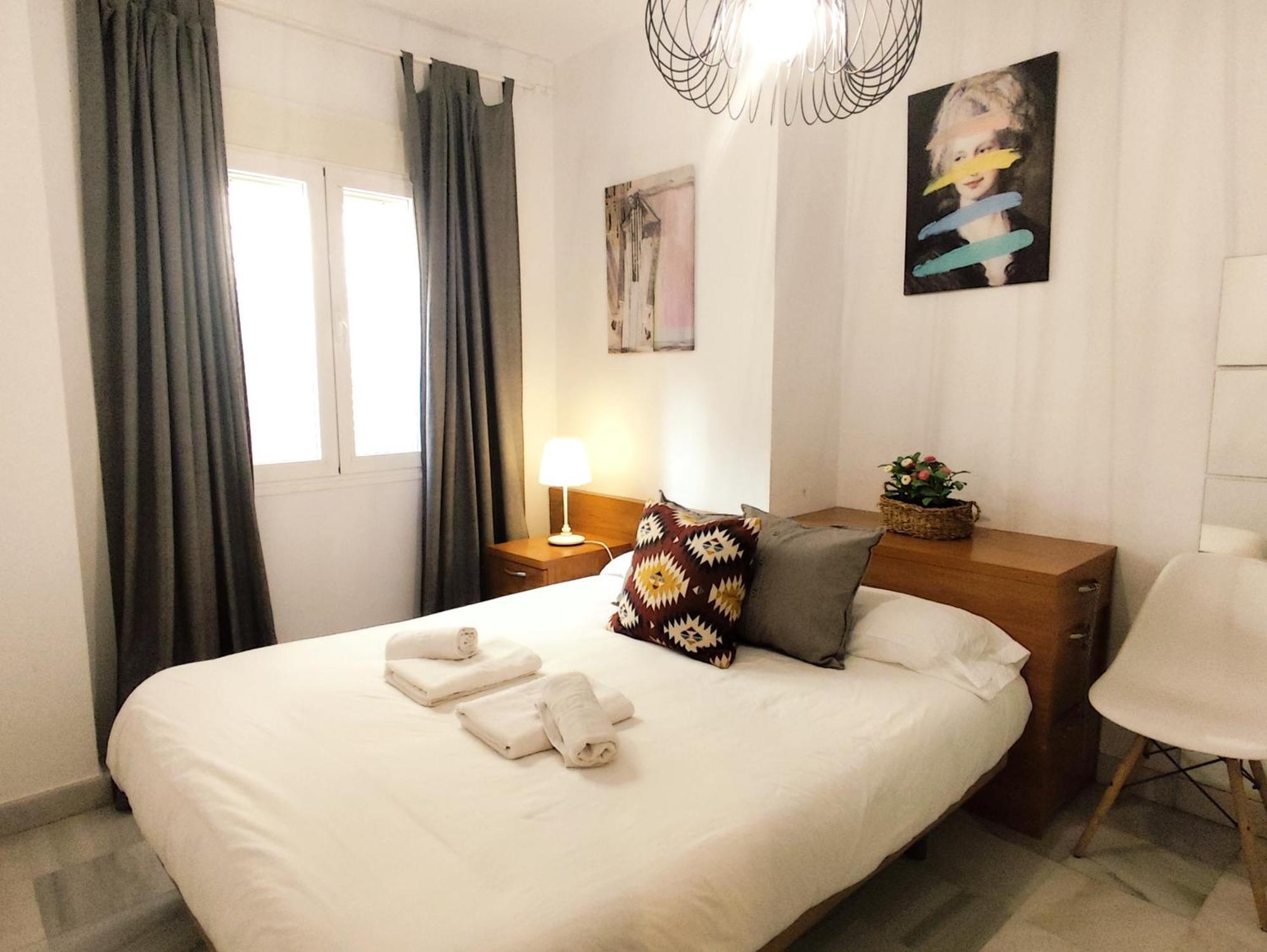 Apartamento San Luis. Plaza De Parking Gratis!!! Sevilla Exteriér fotografie